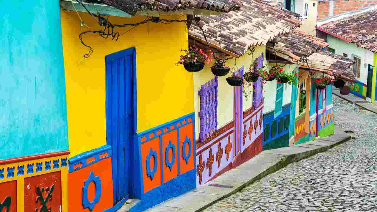 colombia-2434911_1280-compressed