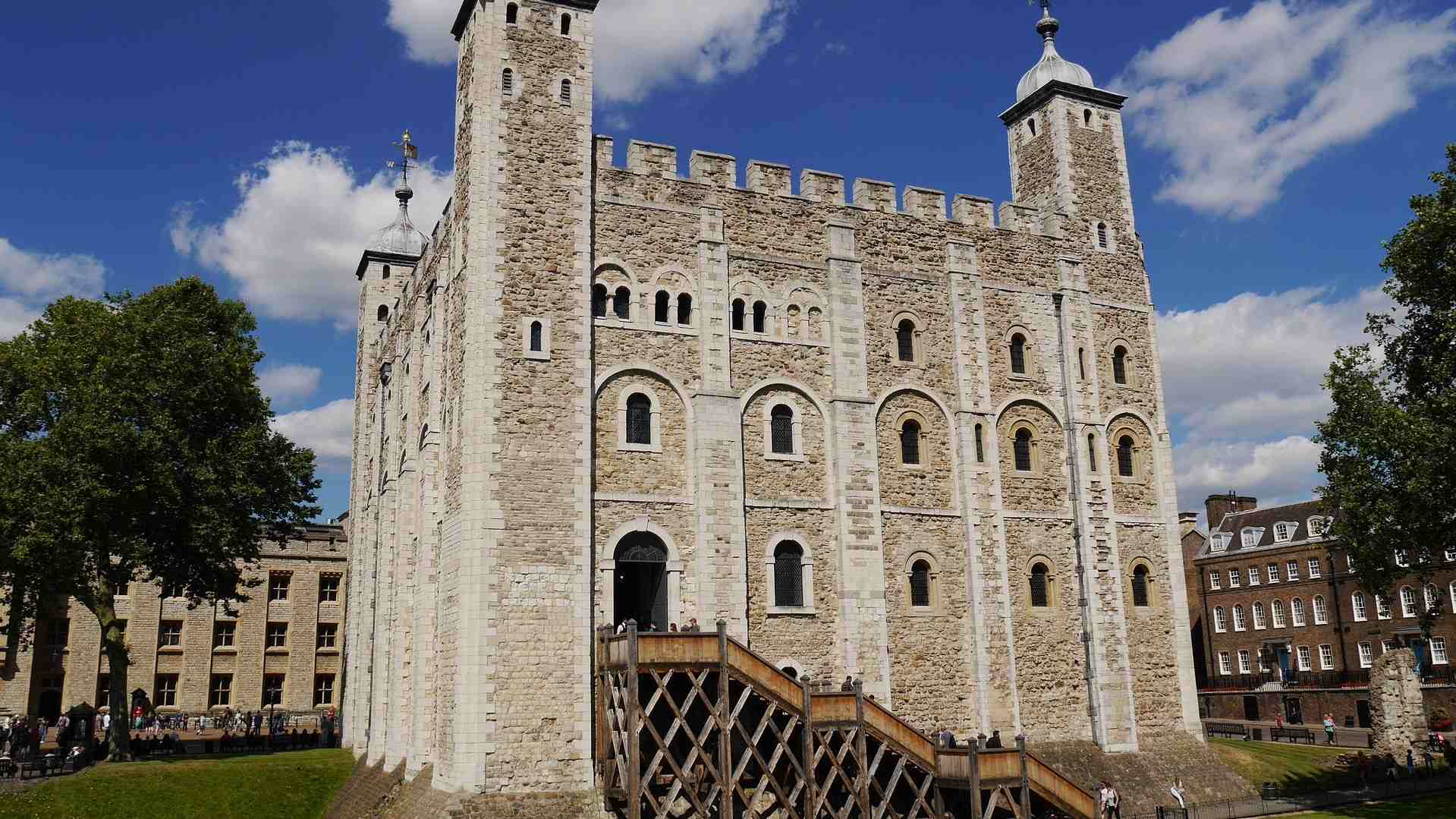 GB LONDON TOWER (8)-compressed