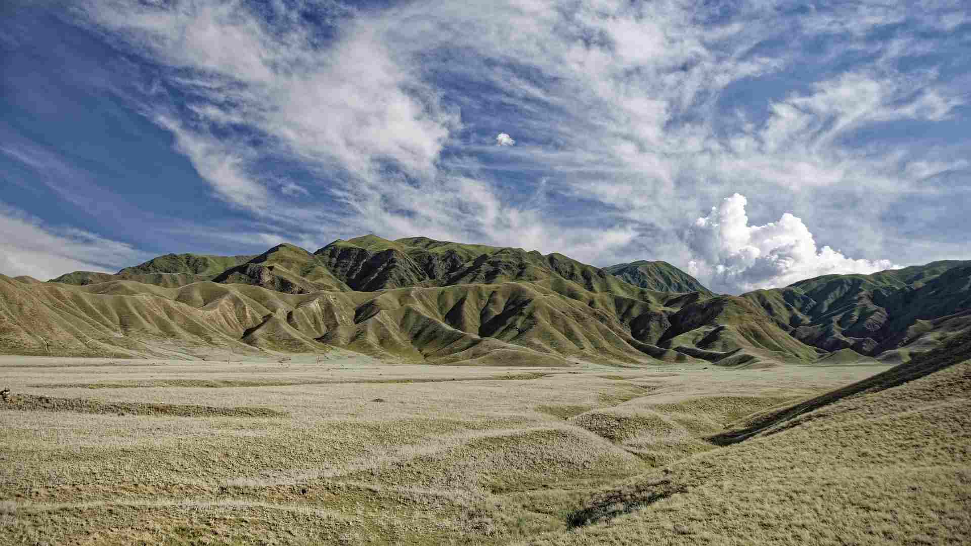 kyrgyzstan-4661907_1920 (2)-compressed