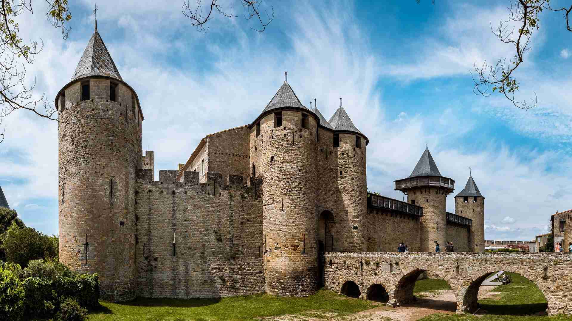 LANGUEDOC ROUSSILLON CARCASSONNE (2)-compressed