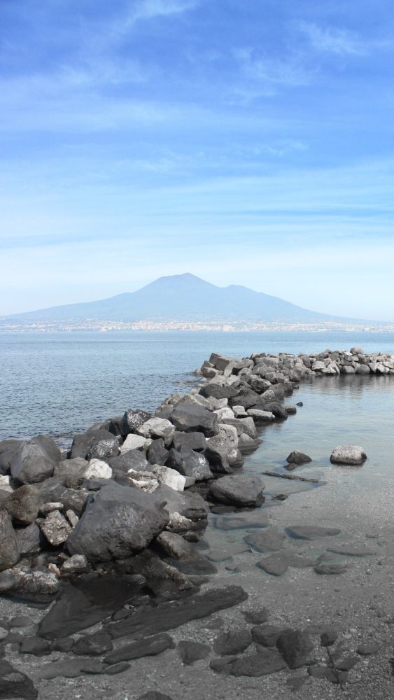 ITALIE NAPLES (8b)