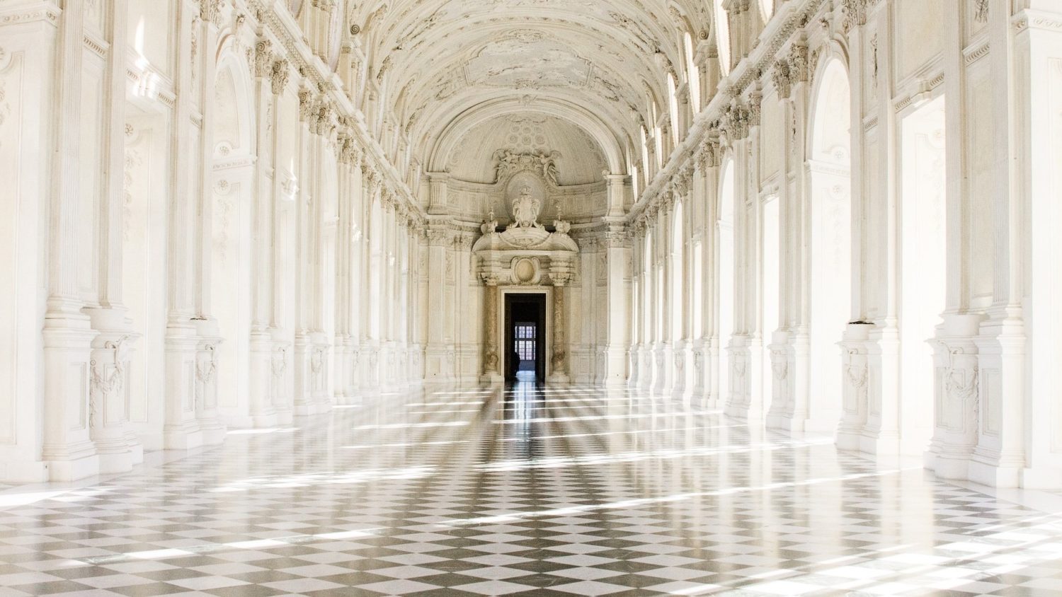 TURIN (21b)