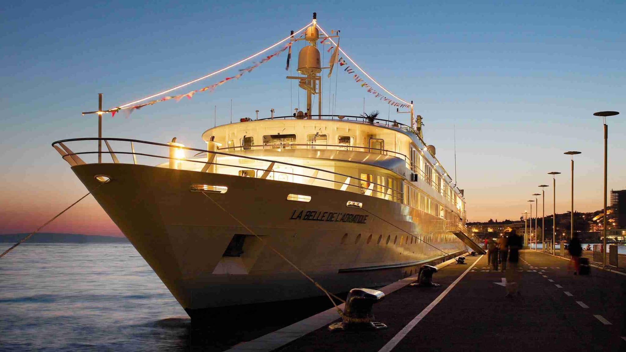 MS-Belle-de-l'Adriatique-Mer-Mediterranee-face02-CroisiEurope©CroisiEurope-compressed