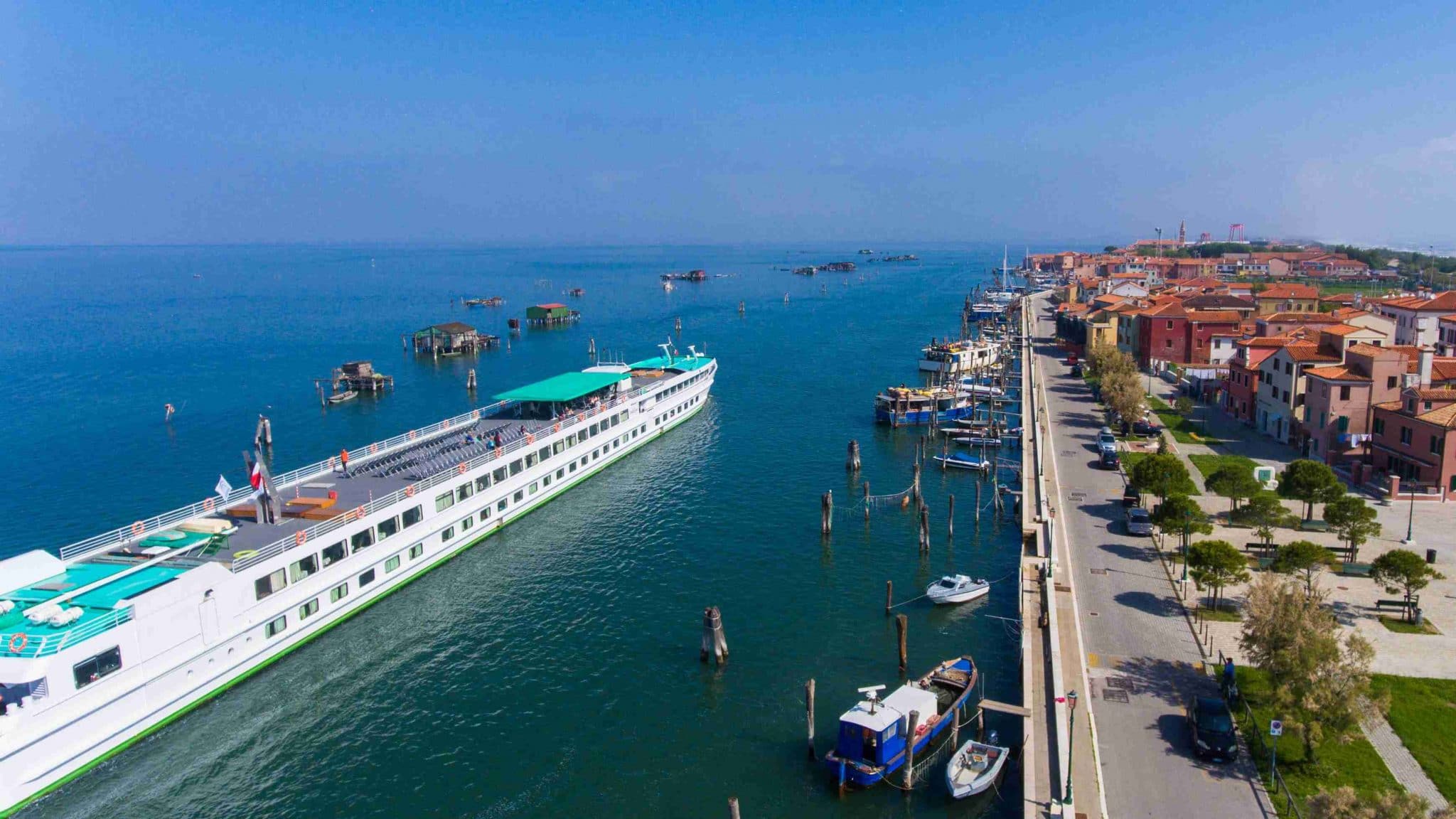 MS-Michelangelo-Po-dos-CroisiEurope©Alexandre Sattler-compressed