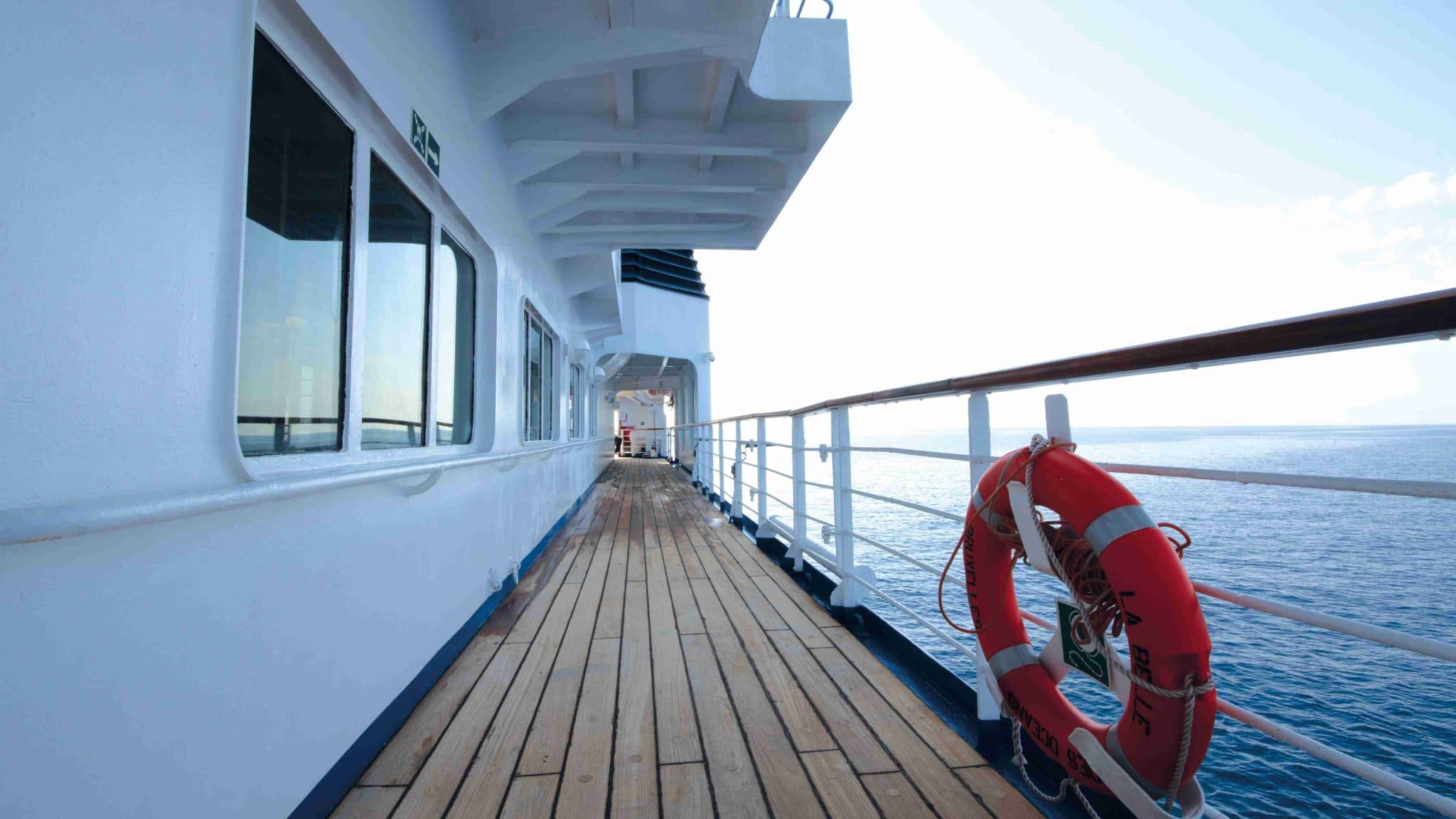 la-belle-des-ocean-pont6-corse-CroisiEurope©Alexandre Sattler-compressed