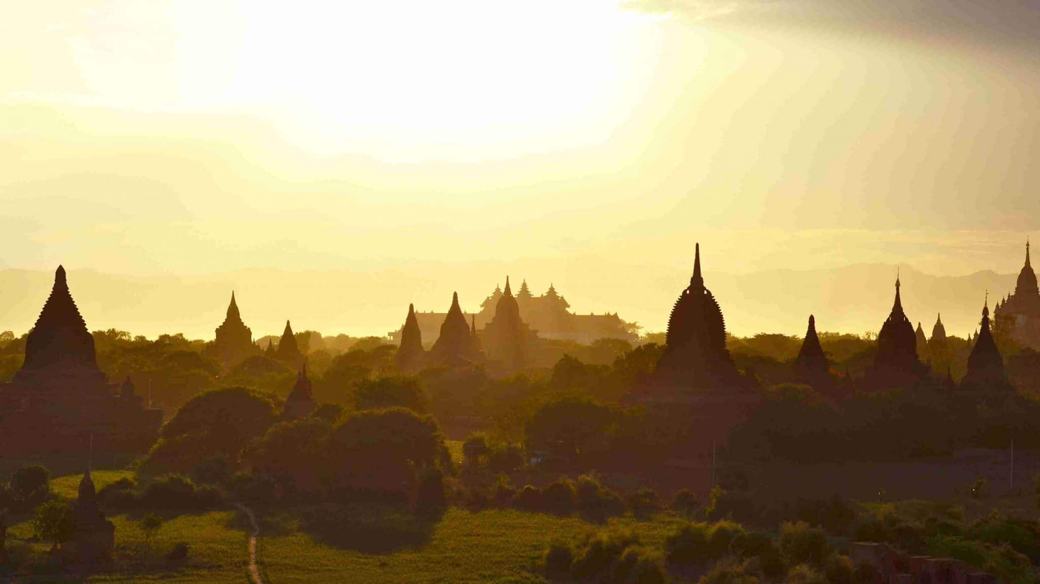 Birmanie-Irrawaddy-Bagan02©CroisiEurope-compressed