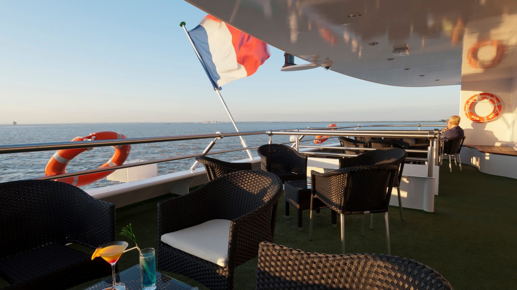 terrasse-MS-Cyrano-de-Bergerac-Garonne-CroisiEurope©Gregory Gerault